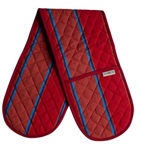 Buy the Red Sterck Double Oven Glove Muskatoo