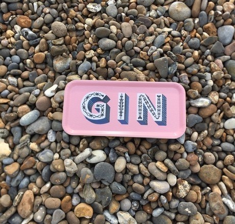 Purchase the pink birch wood gin drinks tray online at smithsofloughton.com