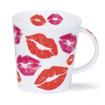 Buy the Dunoon Cairngorm Mug Hugs and Kisses online at smithsofloughton.com
