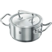 Buy the Zwilling J A Henckels Twin Classic Stew Casserole Pan 16cm online at smithsofloughton.com